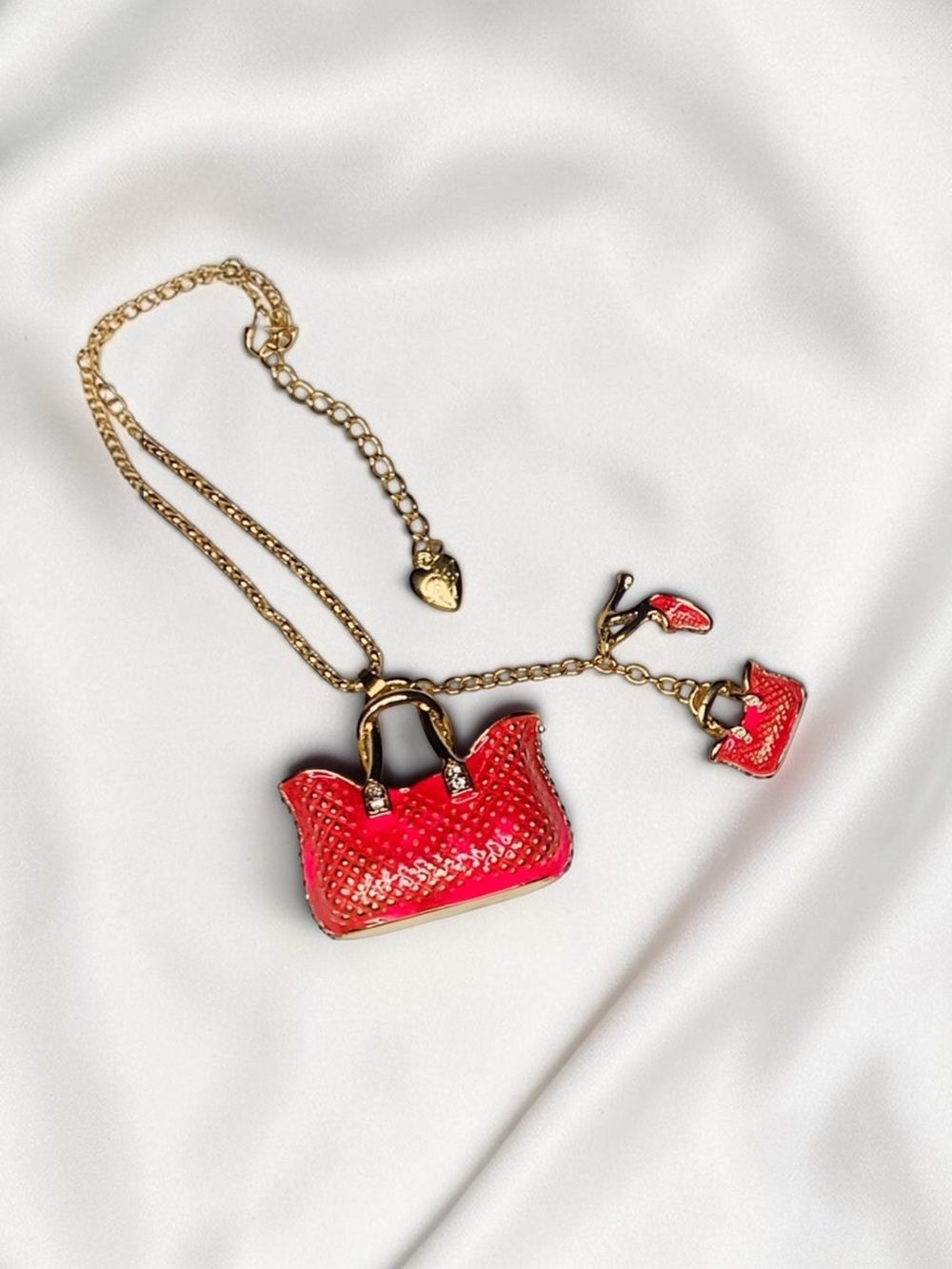 💋 3/$30 💋 Betsey Johnson Style - Red Enamel Crystal Handbag with Charms